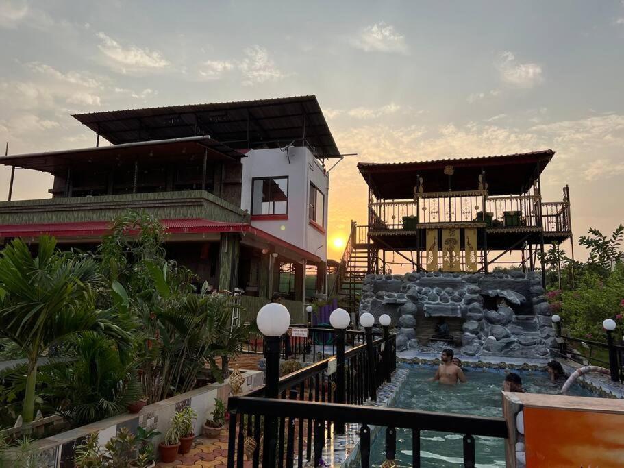 Saifarms Private Farmhouse Between Pune & Lonavala Nethersole Dam المظهر الخارجي الصورة